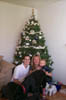 Family_With_Christmas_Tree_99_4