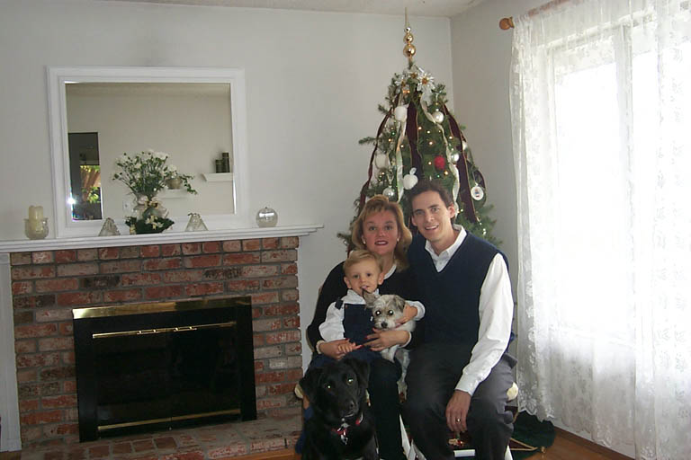 Family_Christmas_3_12-09-00