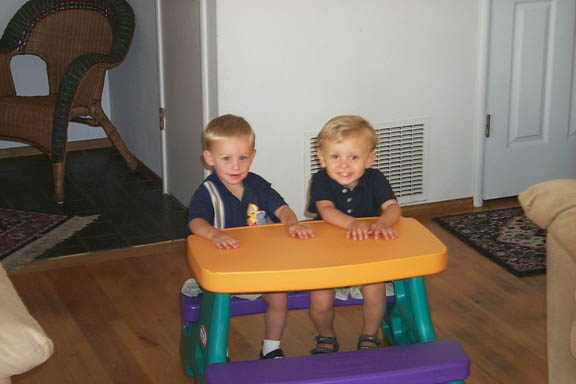 Asten_Evan_Eating_7-31-00_2