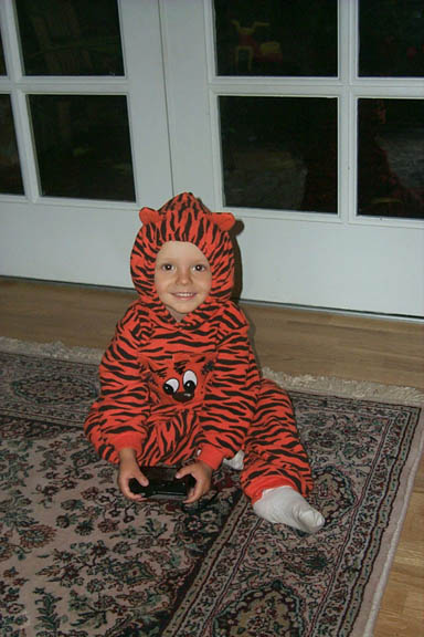 10-31-00_Halloween_Costume_1