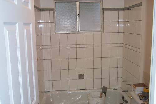 Hall_Bathroom_08_3-4-01